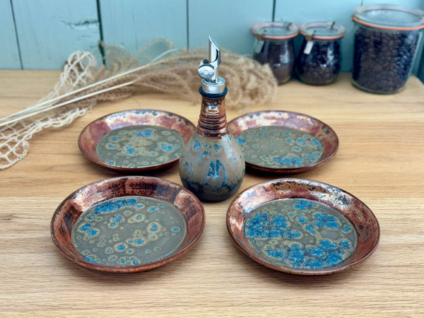 Oil Bottle with 4 Plates set 1