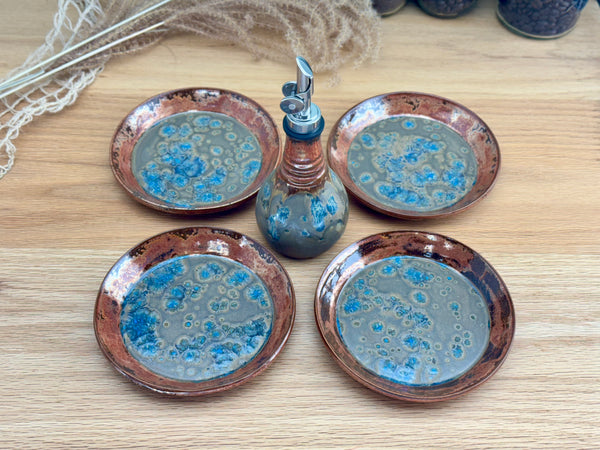 Oil Bottle and 4 Plates set 2